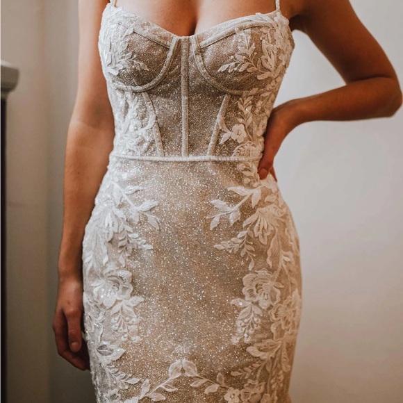 Essense of Australia Sparkly Fit-and-Flare Wedding Dress in Ivory (D3486) (NWT) - Picture 5 of 15